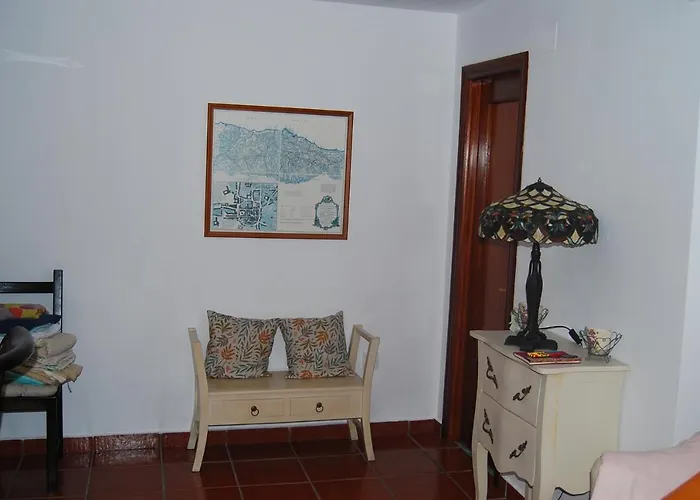 Puerta Del Gamoniteiru Pola de Lena