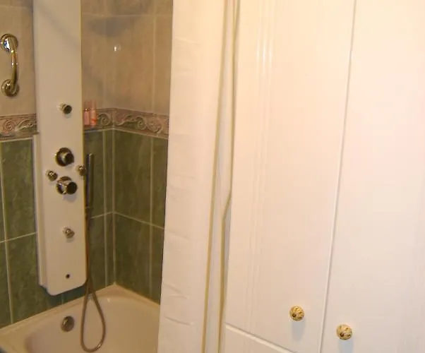 Puerta Del Gamoniteiru * Pola de Lena